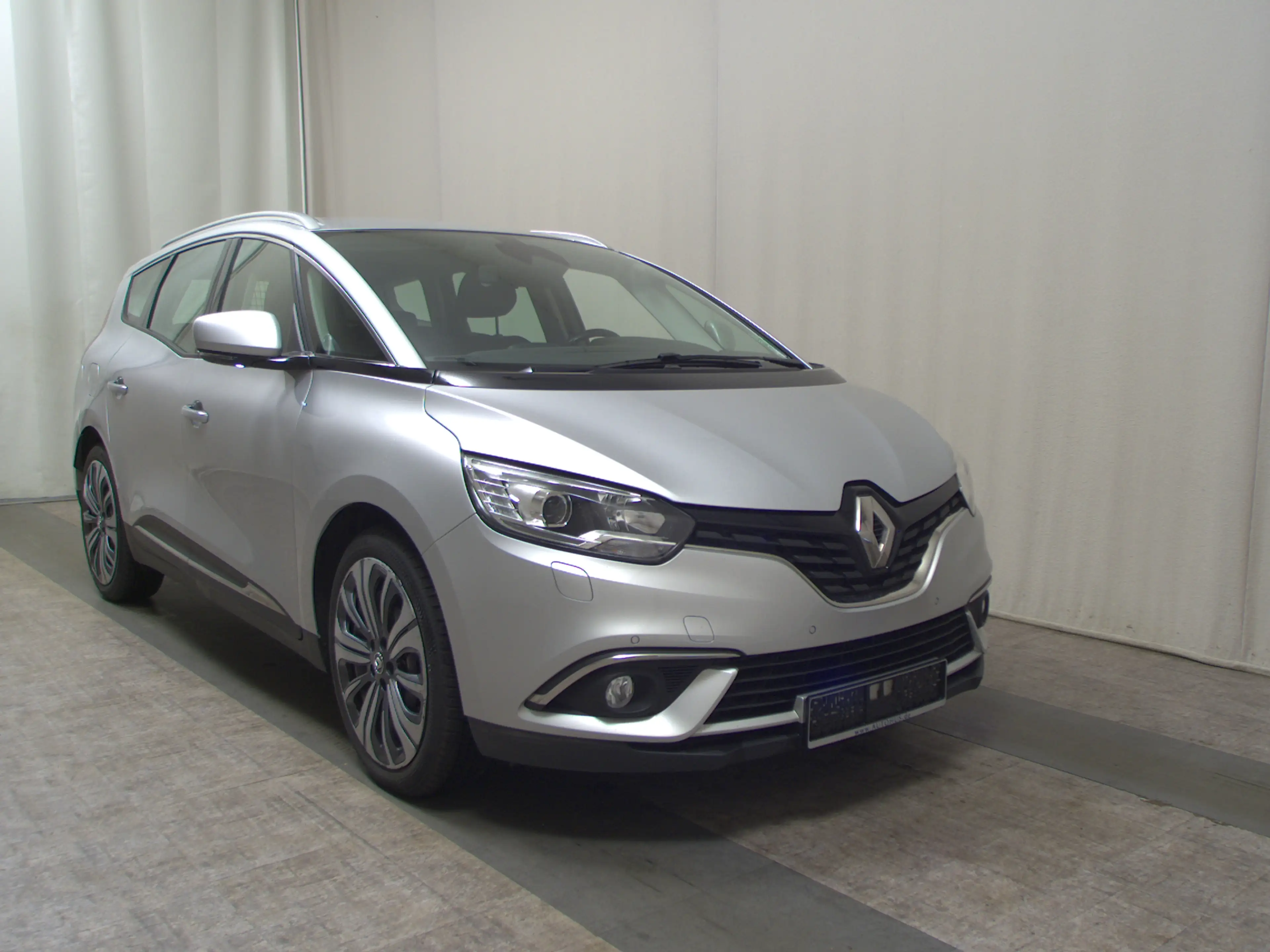 Renault Grand Scenic GRAND SCENIC T-LEDER NAVI KLIMAAUT RADIO TEMPO SHZ VC PDC AHK — photo 3