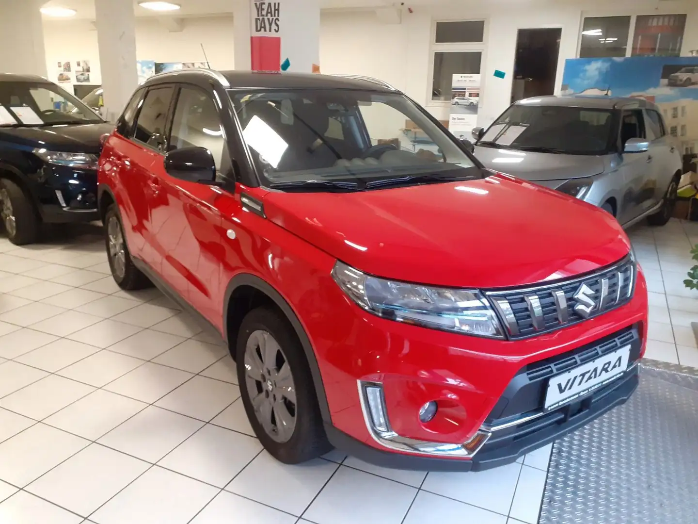 Suzuki Vitara 1.4 Hyb.Comf Suz GA 1.27 37500 km Rot - 1