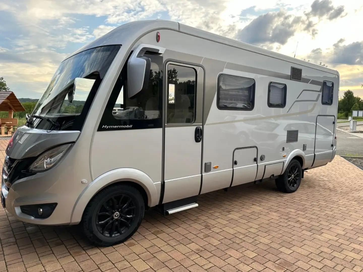 Hymer/Eriba BMC L 600  Dachklima,Solar.Sat Silber - 1