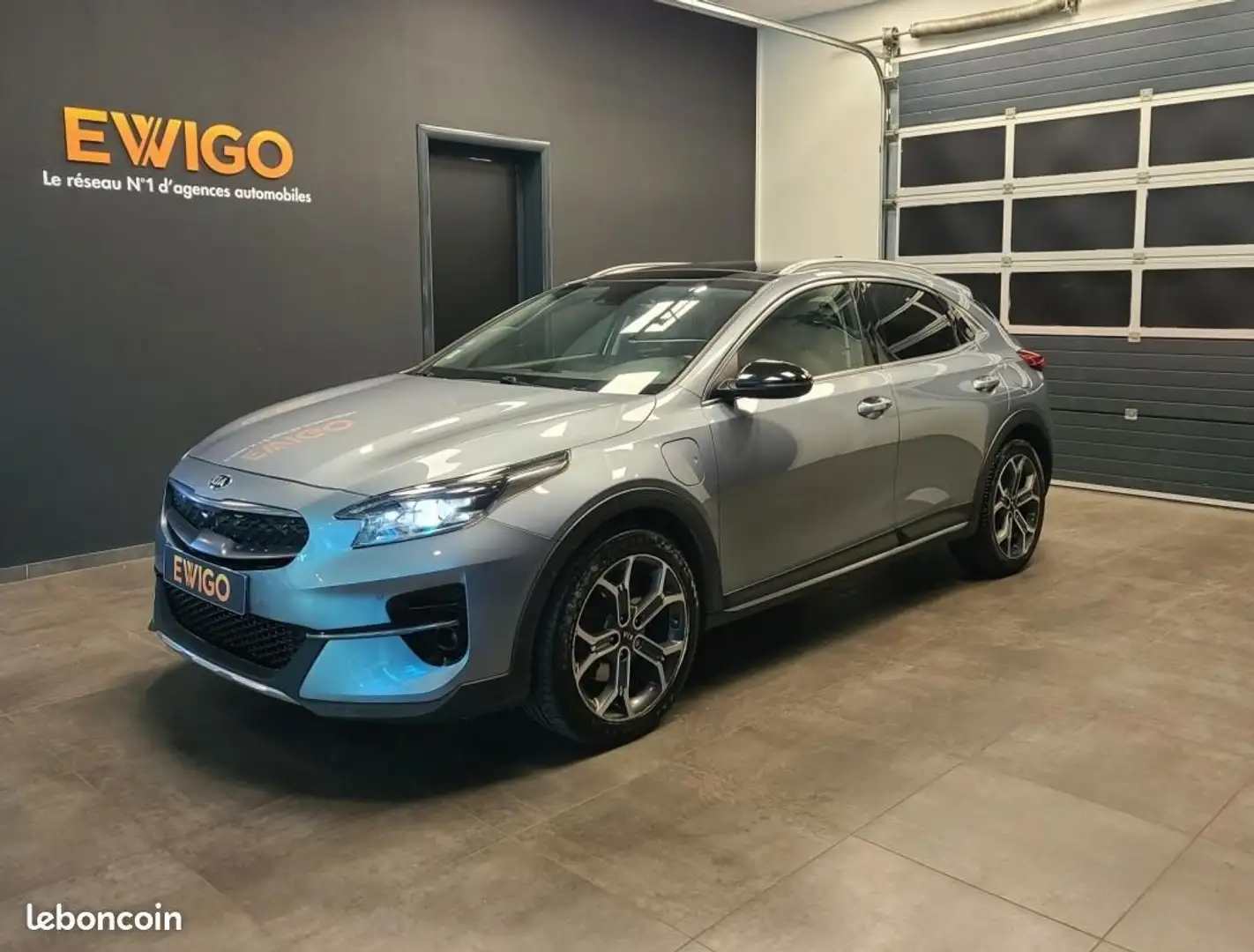 Kia XCeed 1.6 GDI 141ch ISG PHEV PREMIUM DCT6 Grijs - 1
