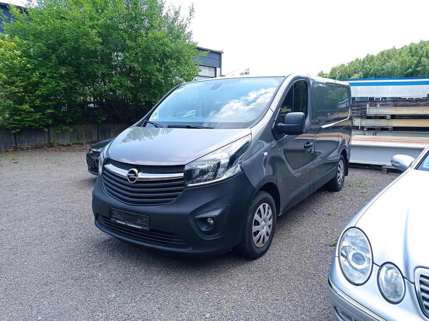 Opel Vivaro Kasten L1H1  2,7t Gris - 1
