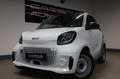 smart forTwo fortwo coupe electric drive / EQ White - thumbnail 1