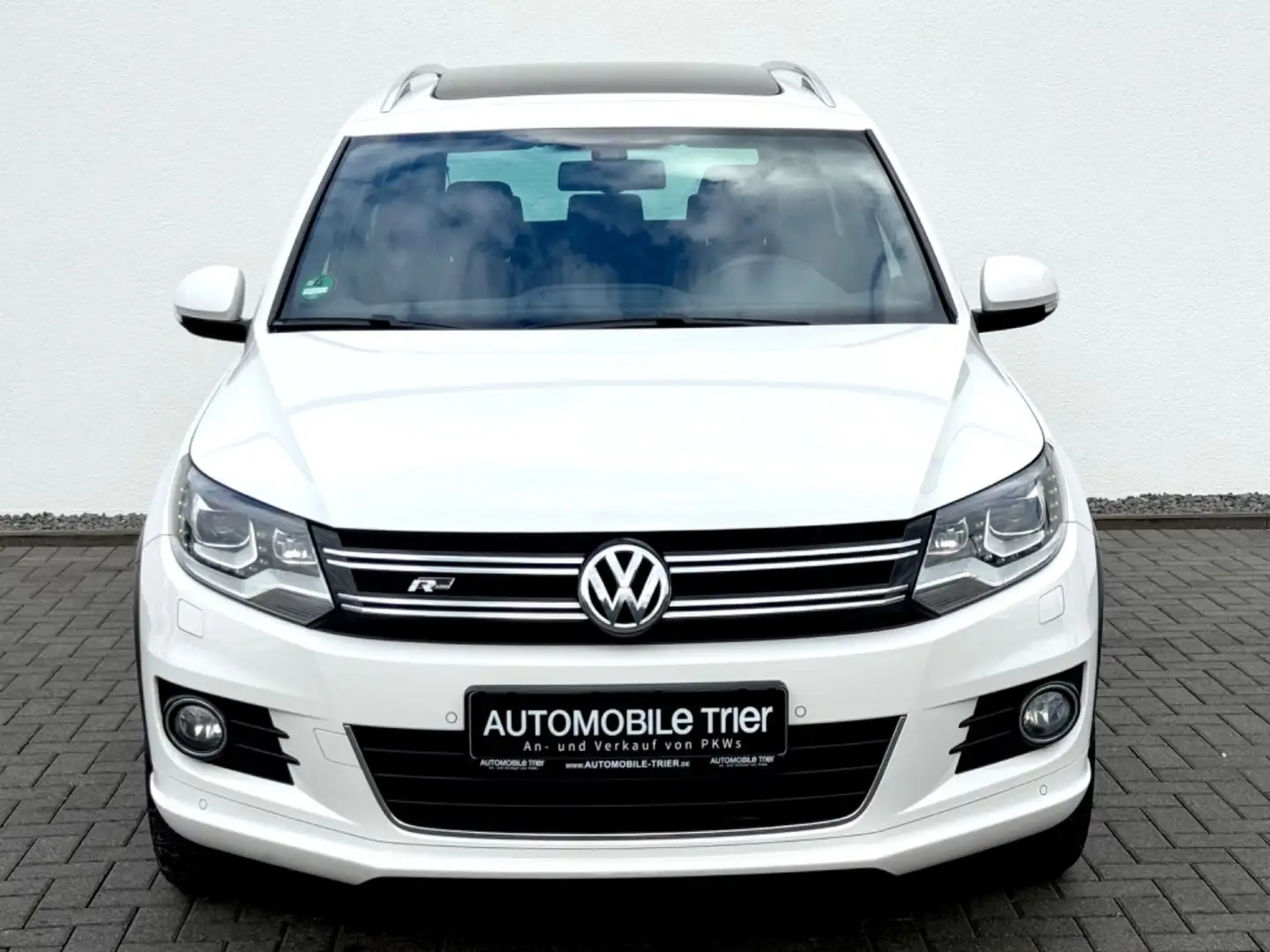 Volkswagen Tiguan 2.0 TDI DSG 4Motion/3X R LINE/PANO/KAMERA Weiß - 2