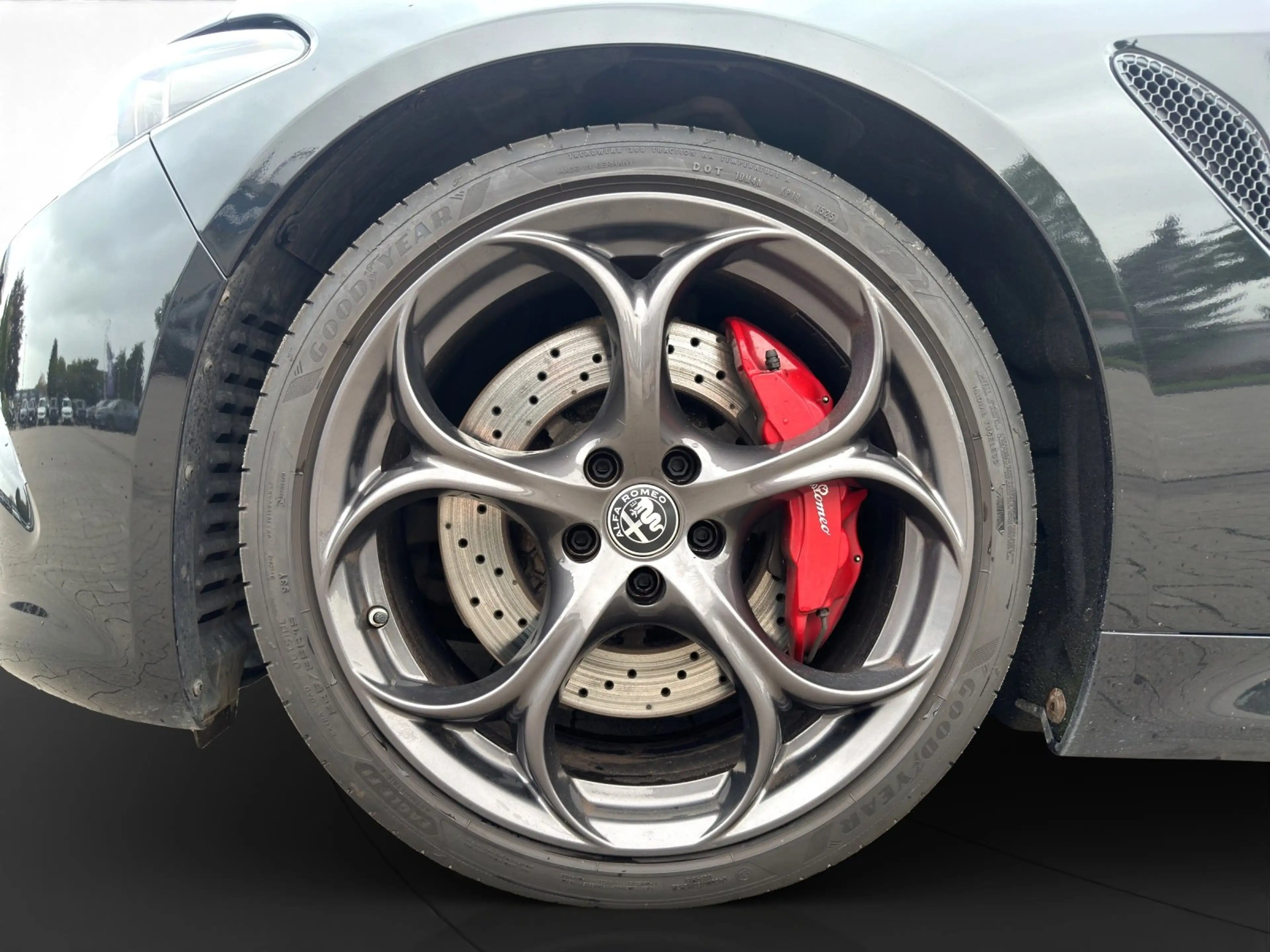 Alfa Romeo Giulia Quadrifoglio 2.9 V6 Bi-Turbo KAMERA SHZ — photo 10