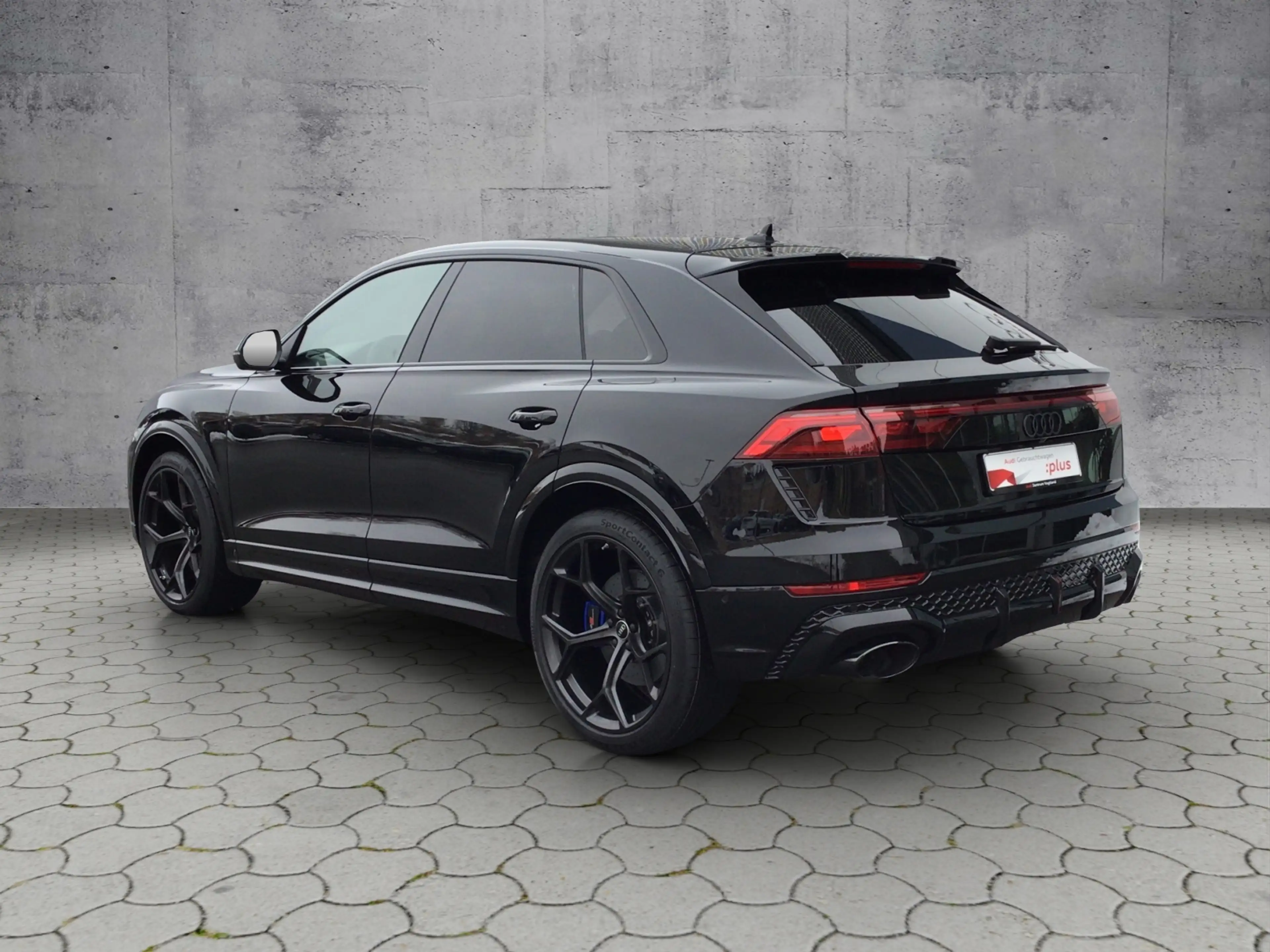 Audi RS Q8 performance 4.0 TFSI quat. PANO/STH — photo 3