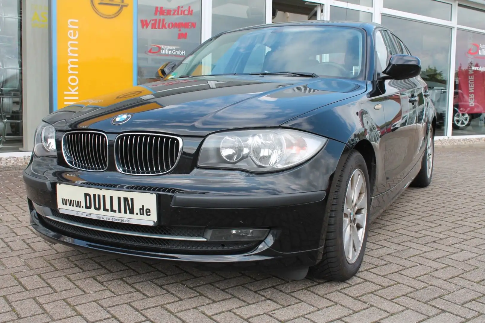 BMW 116 Baureihe 1 5trg. Export/Bastlerfahrzeug Schwarz - 1