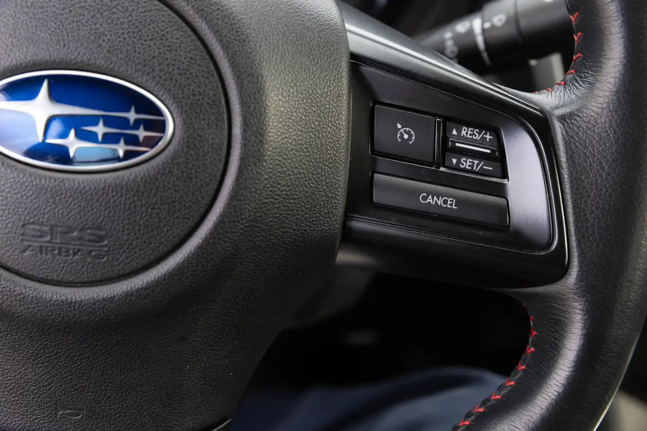Subaru WRX снимка Subaru WRX