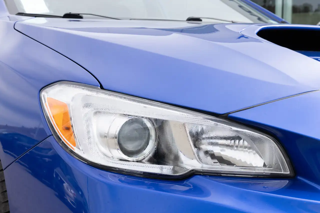 Subaru WRX снимка Subaru WRX