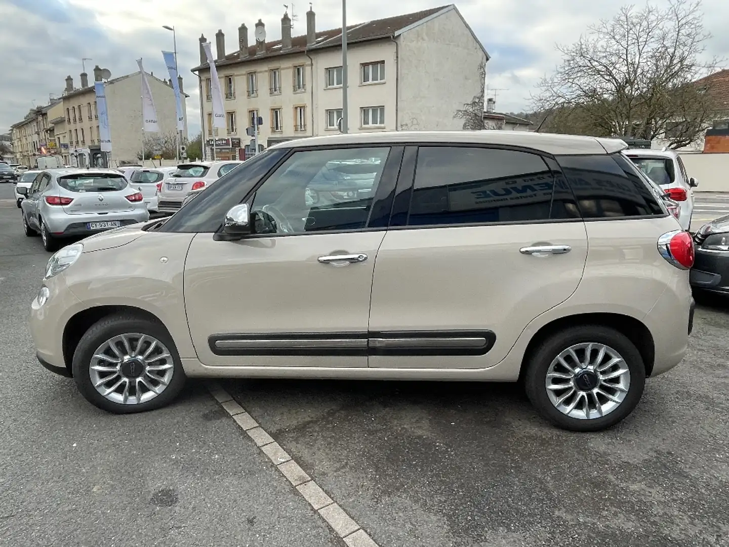 Fiat 500L 1.3 Multijet 16V 85 ch S/S Lounge Dualogic - 2