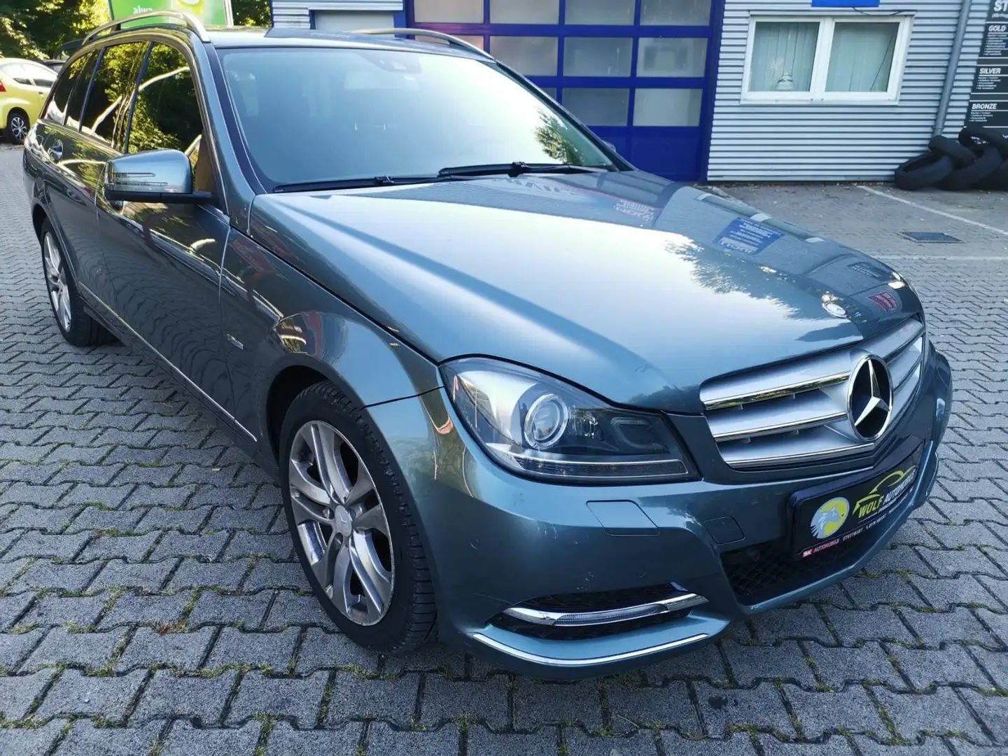Mercedes-Benz C 220 Automatik CDI Navi Klima 2 Hand - 2