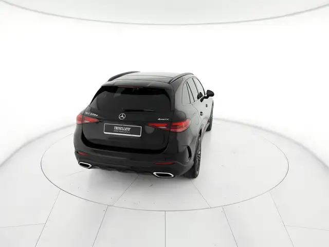 Mercedes-Benz GLC view 6