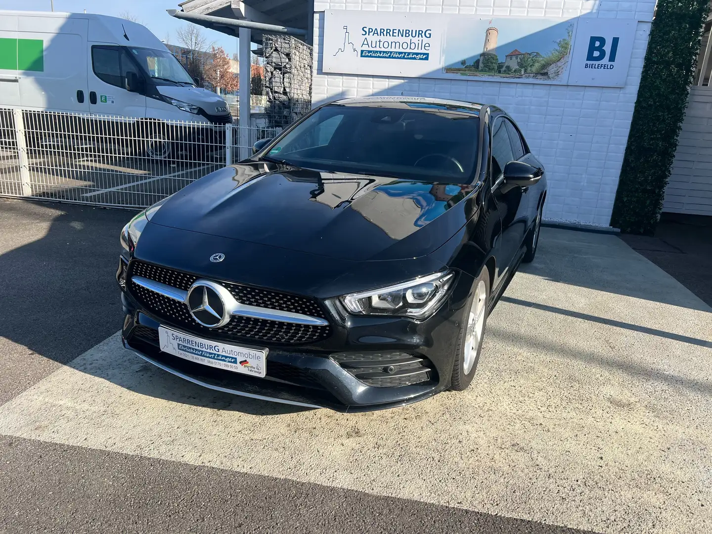 Mercedes-Benz CLA 200 CLA 200| LED High| Sitzheizung| AMG Felgen Černá - 1