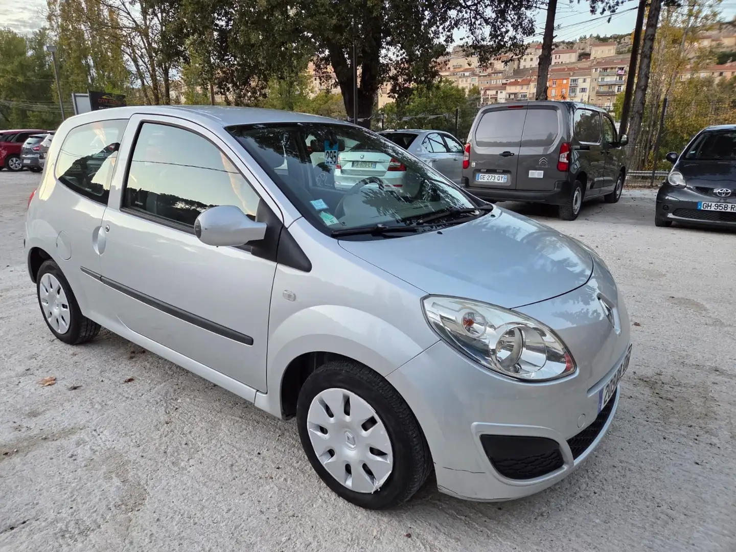 Renault Twingo Dynamique Gris - 1
