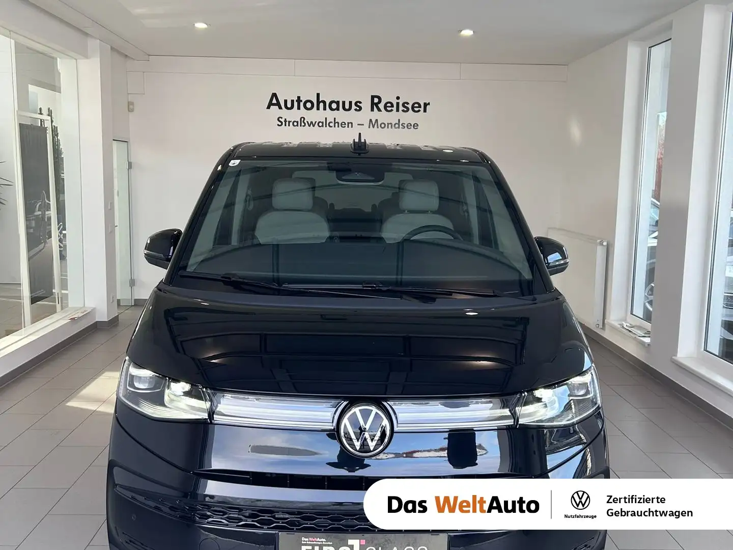 Volkswagen T7 Multivan VW T7 Multivan Style ÜH eHybrid 180 kW 4MOTION Schwarz - 1