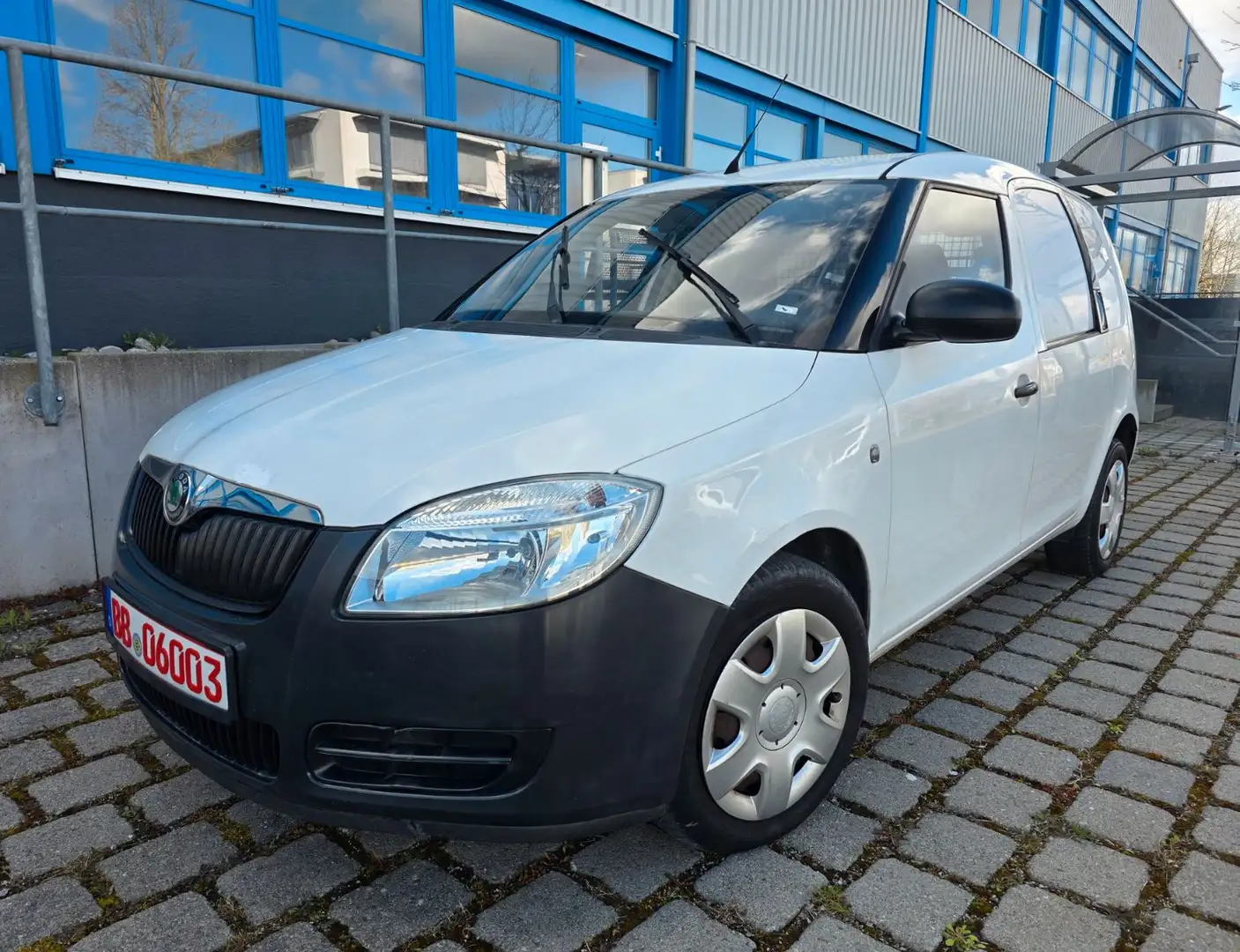Skoda Roomster Praktik/GARANTIE/TÜV NEU/53000KM/1 HAND Blanco - 2