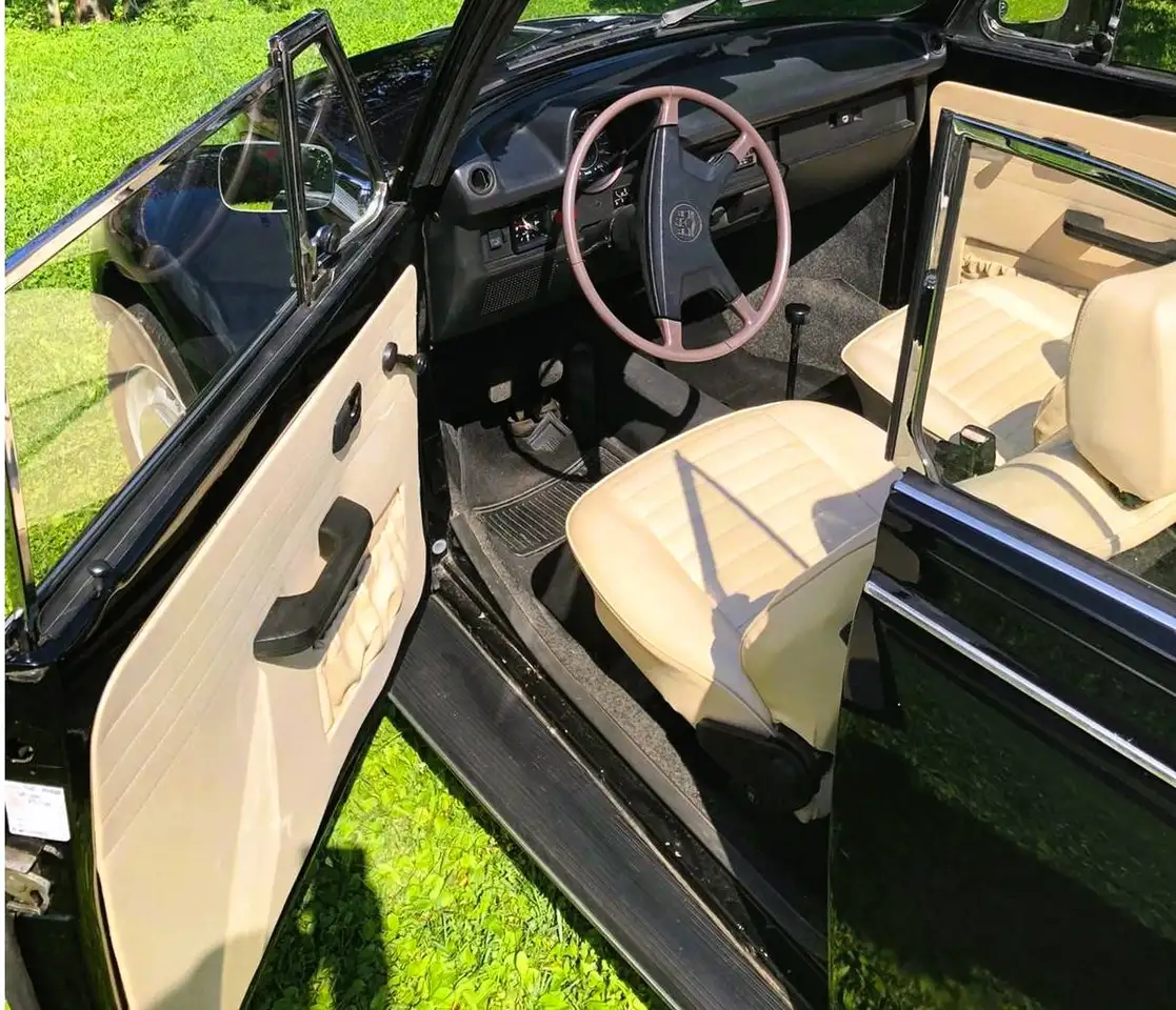 Volkswagen Maggiolino Cabriolet 1200 TYP 15, foto 1