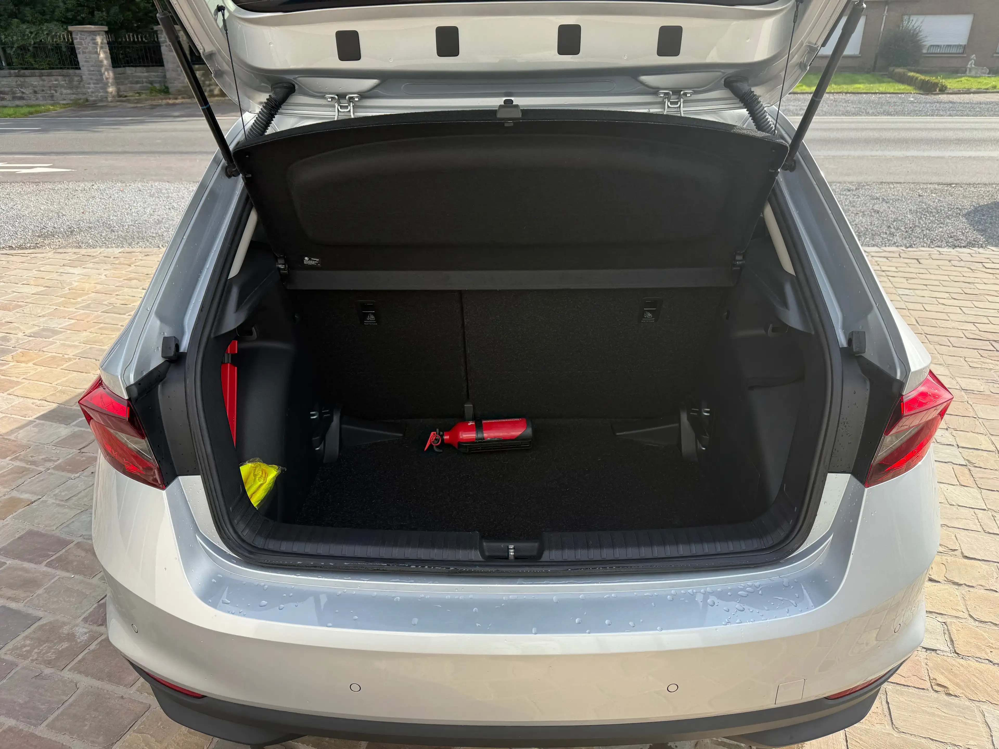Skoda Fabia 1.0 TSI DSG — photo 10