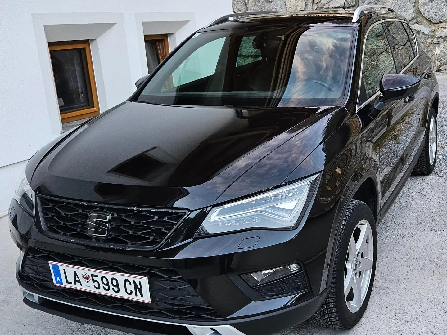 SEAT Ateca Ateca 2,0 Xcellence 4WD TDI Xcellence Schwarz - 1