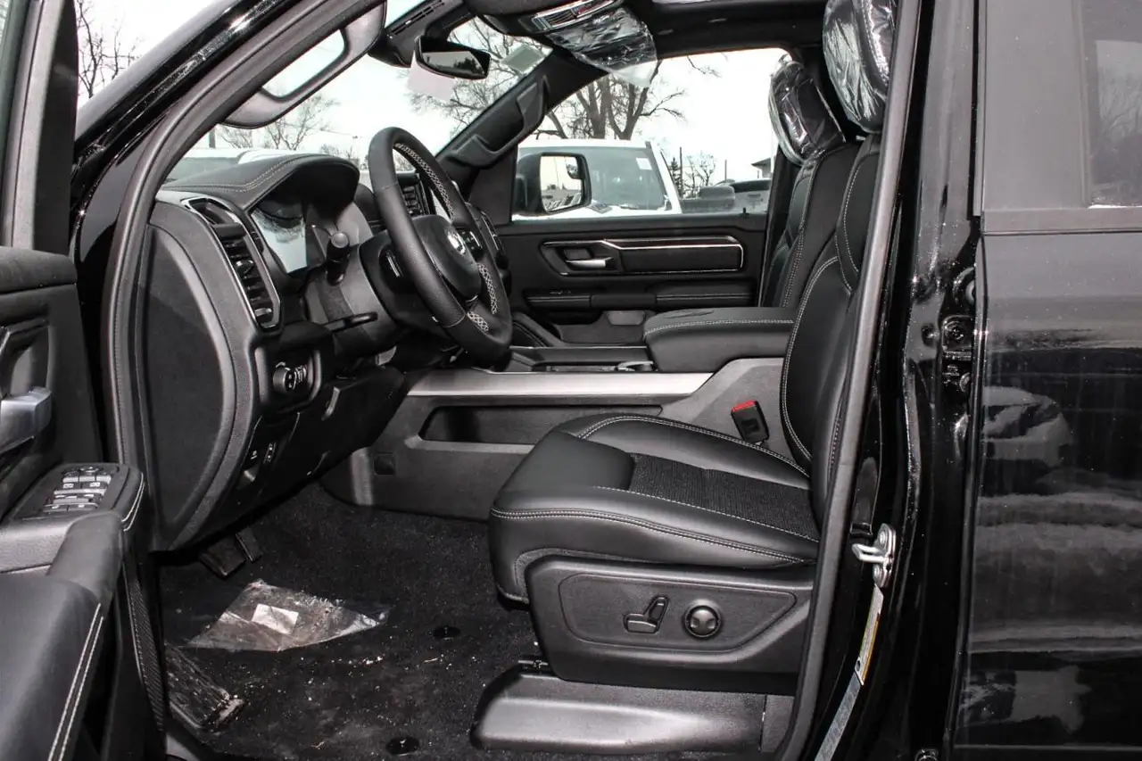RAM 1500 fotografie RAM 1500
