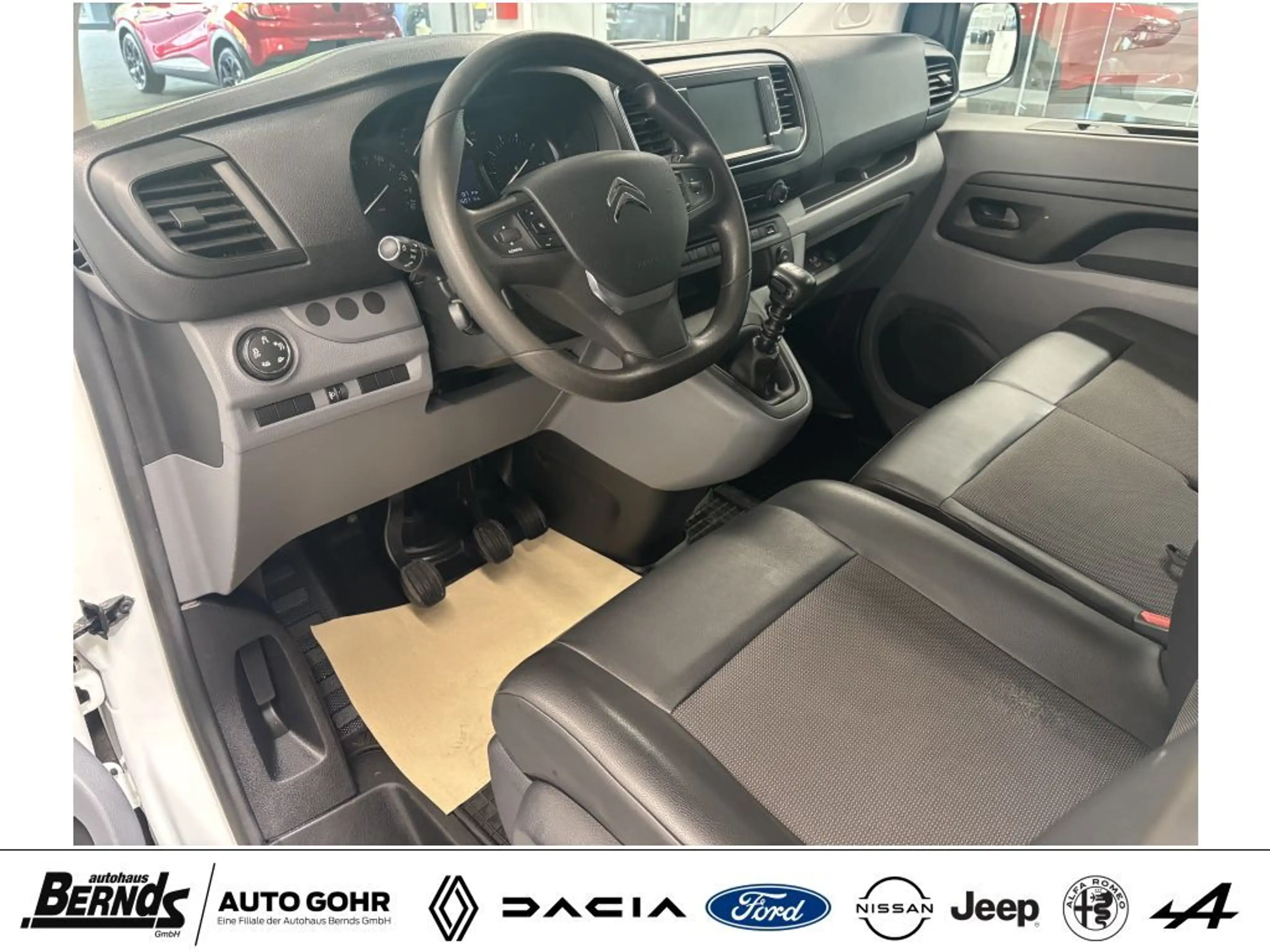 Citroen Jumpy Jumpy M BlueHDi 120 Club — photo 14