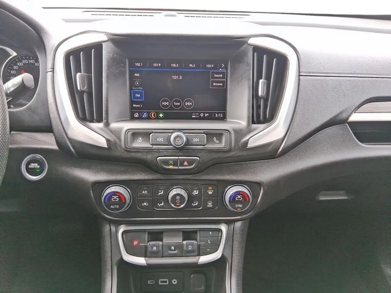 GMC Terrain снимка GMC Terrain