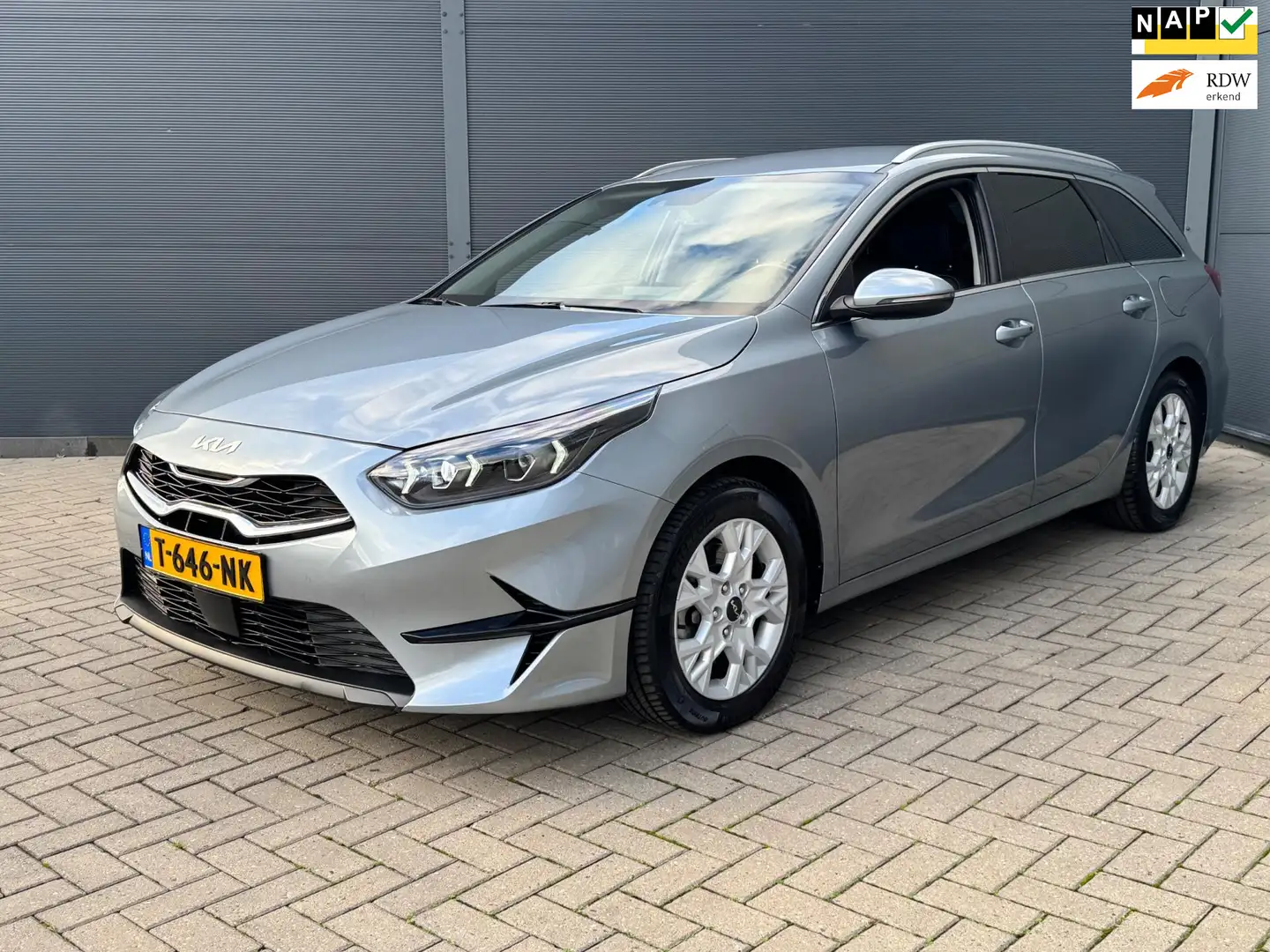 Kia Ceed SW / cee'd SW Sportswagon 1.0 T-GDi Facelift / Camera / Virtual Gris - 1
