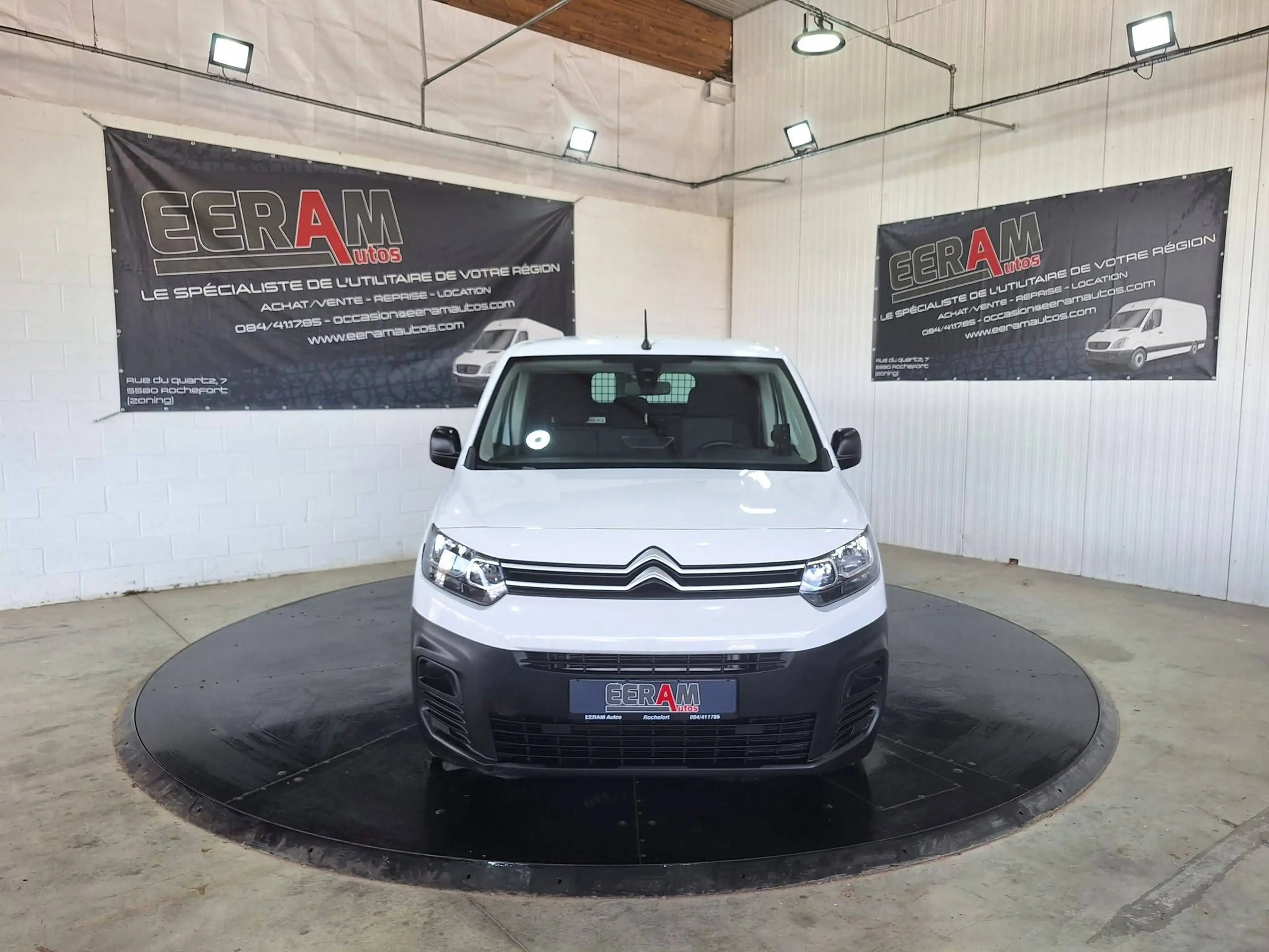 Citroen Berlingo Maxi, 1er propriétaire, 12 mois garantie, carnet entretien complet — photo 4