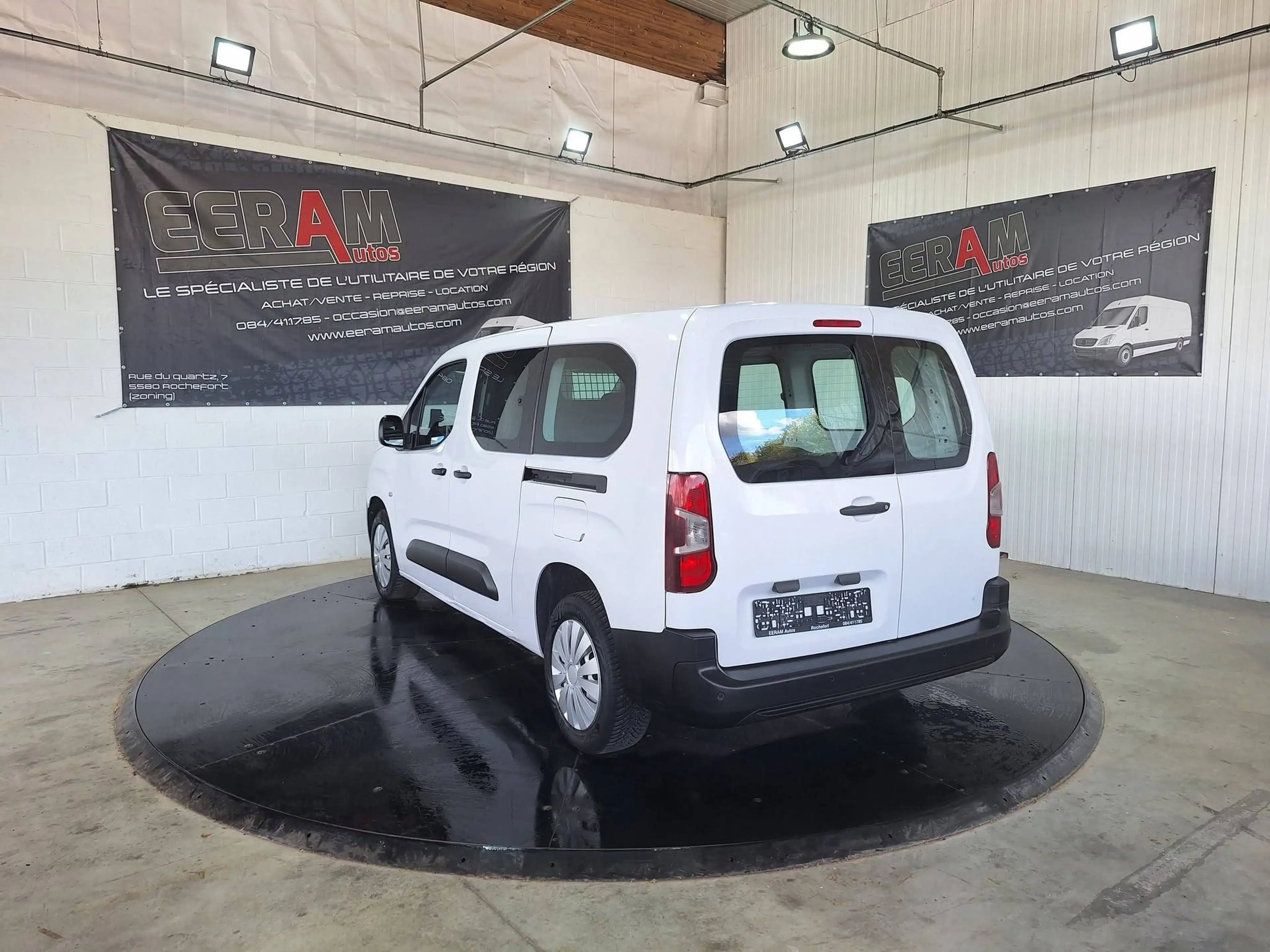 Citroen Berlingo Maxi, 1er propriétaire, 12 mois garantie, carnet entretien complet — photo 6