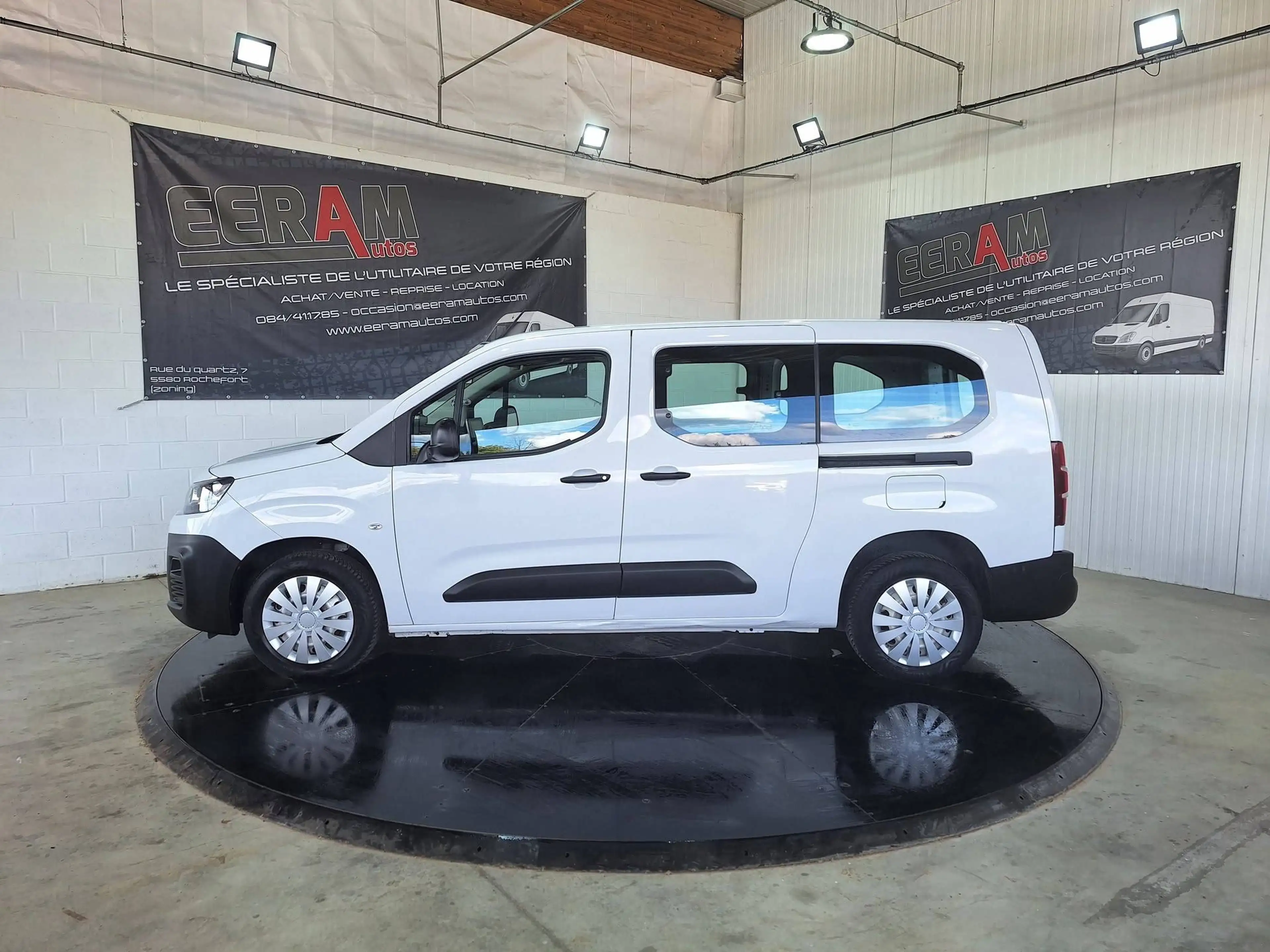 Citroen Berlingo Maxi, 1er propriétaire, 12 mois garantie, carnet entretien complet — photo 7
