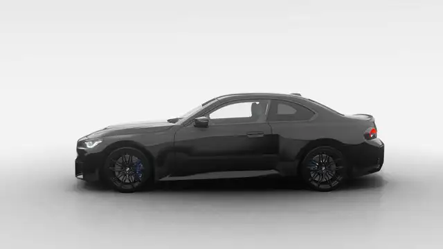 BMW M2 view 4
