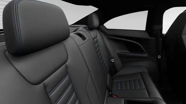 BMW M2 view 12