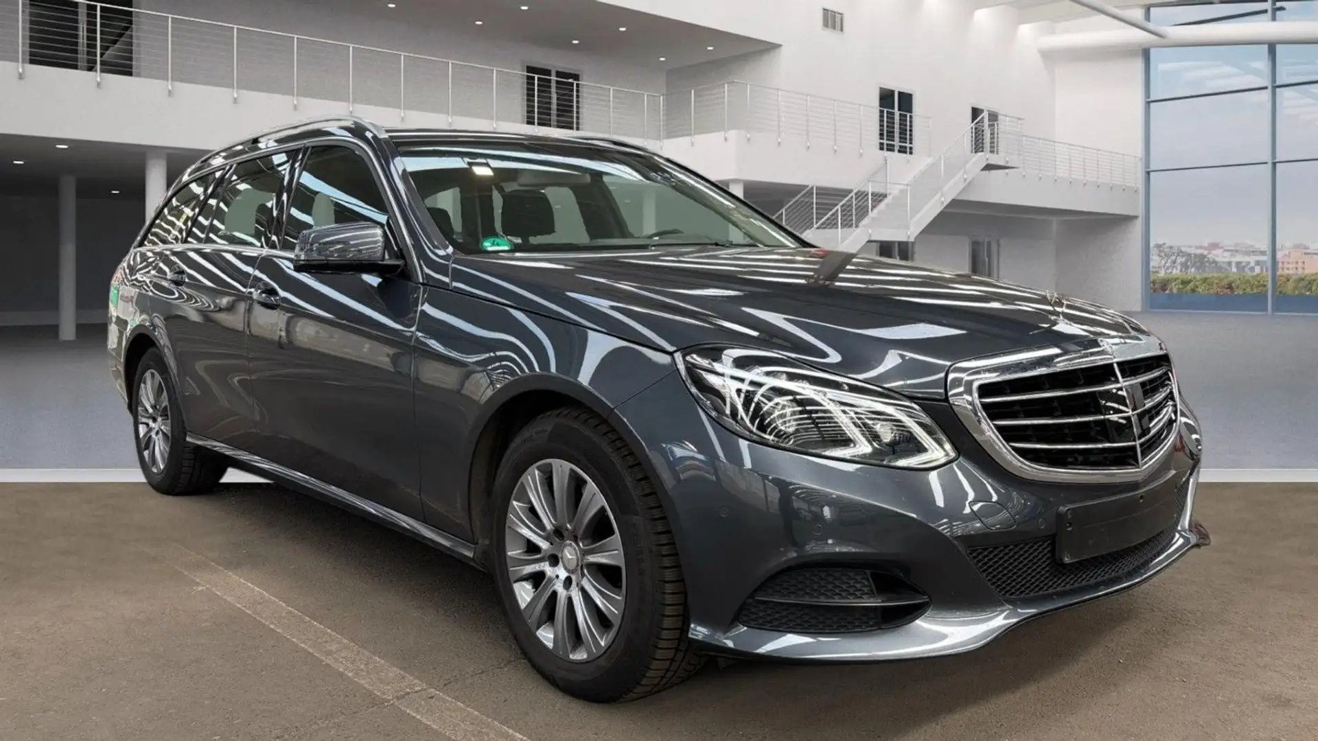 Mercedes-Benz E 350 T BlueTec ILS Distronic TOTWINK WENIG KM! Grigio - 2