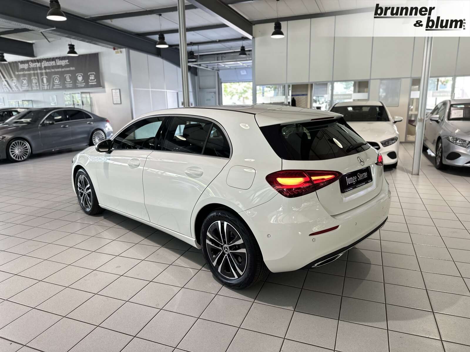 Mercedes-Benz A 180