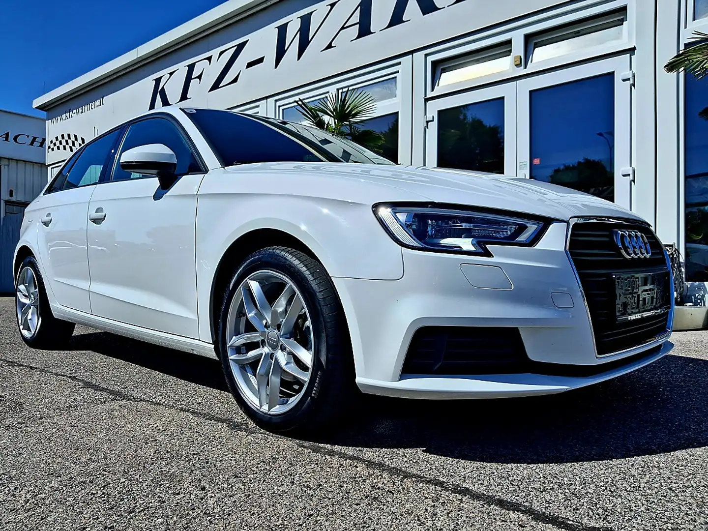 Audi A3 SB 30 TDI Weiß - 2