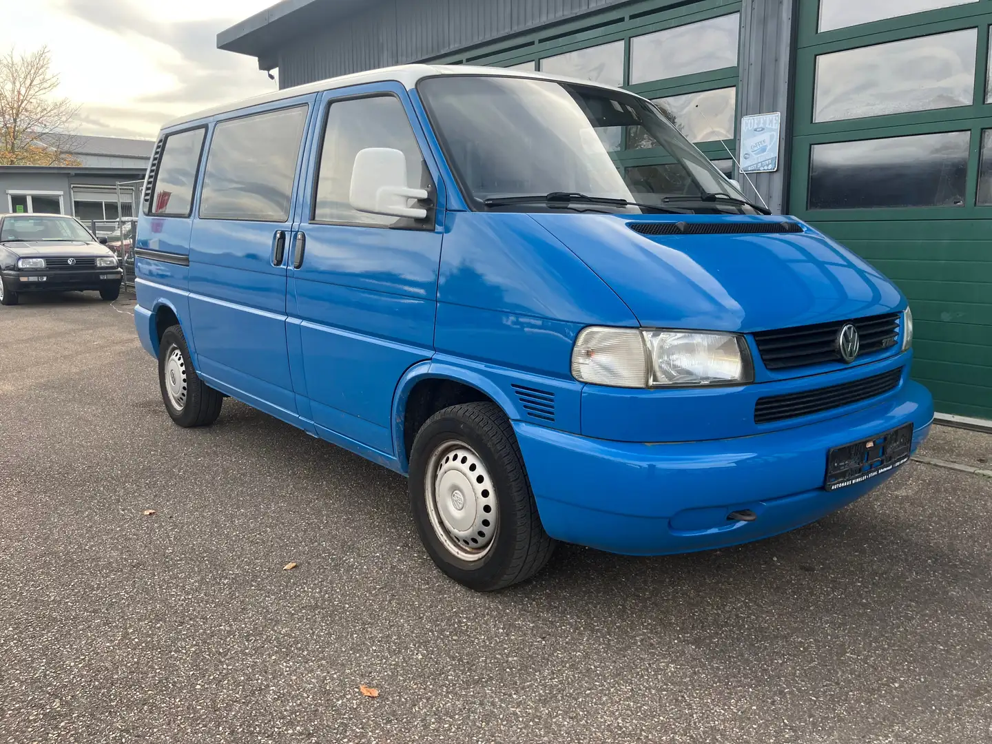 Volkswagen T4 Multivan 2.5 TDI 7-Sitzer Scheckheft AHK entrostet &Neulack Bleu - 1