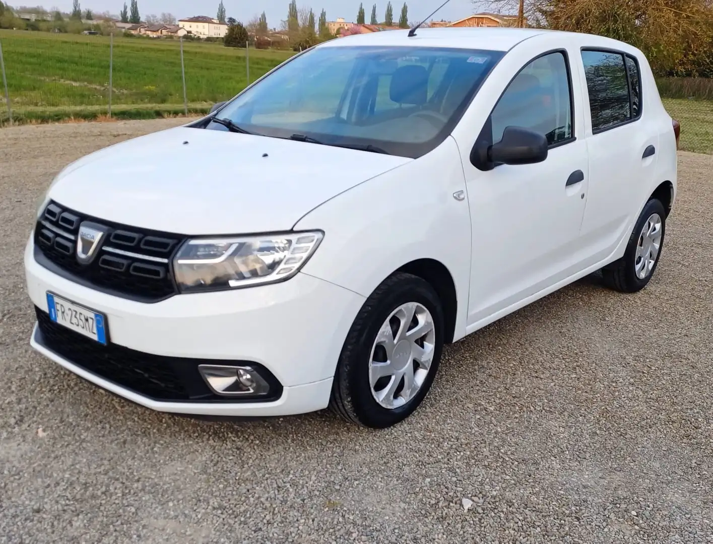 Dacia Sandero Sandero 1.0 sce Comfort 75cv Weiß - 2