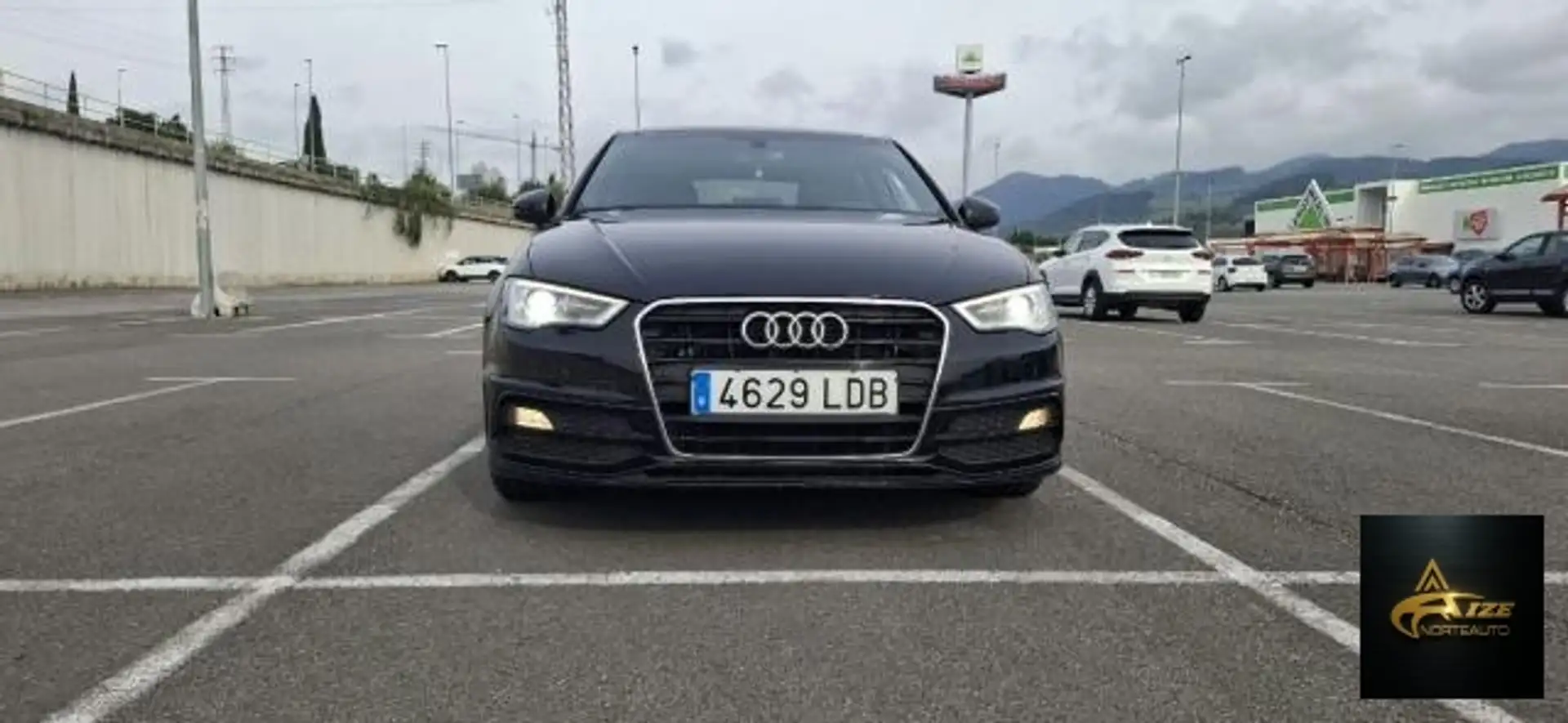 Audi A3 Sline Schwarz - 1