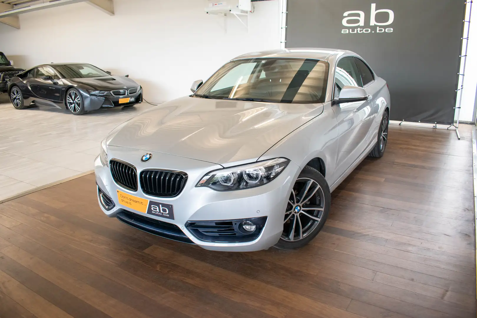BMW 218 i Coupe, LEDER, SPORTSEATS, LED,PDC,HIFI,ZETELVERW Silver - 2