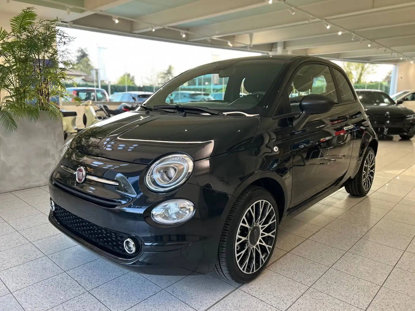 Fiat 500 1.0 Hybrid Dolcevita - CERCHI 16! Noir - 1