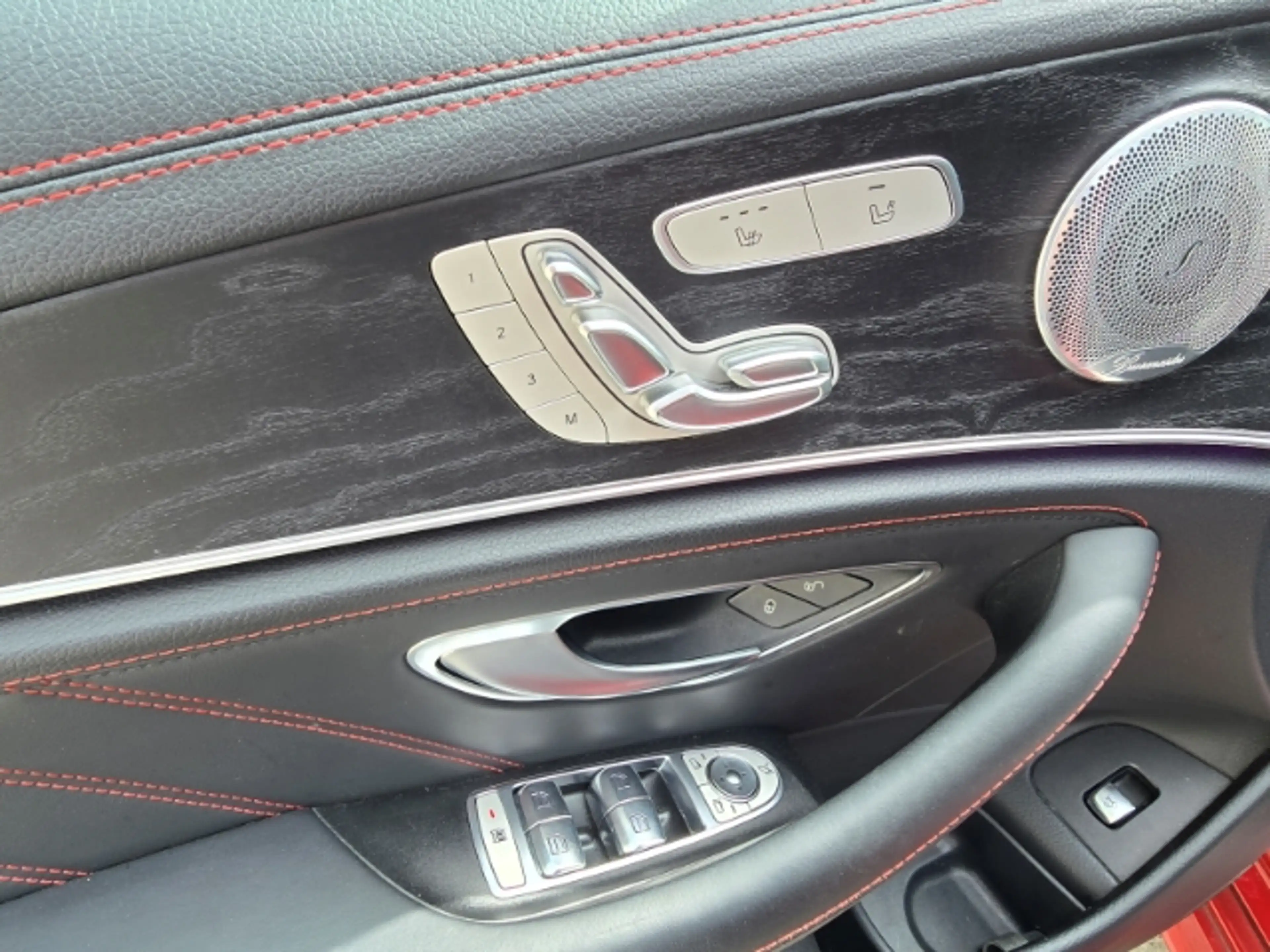 Mercedes-Benz E 53 AMG 4 Matic+ — photo 15