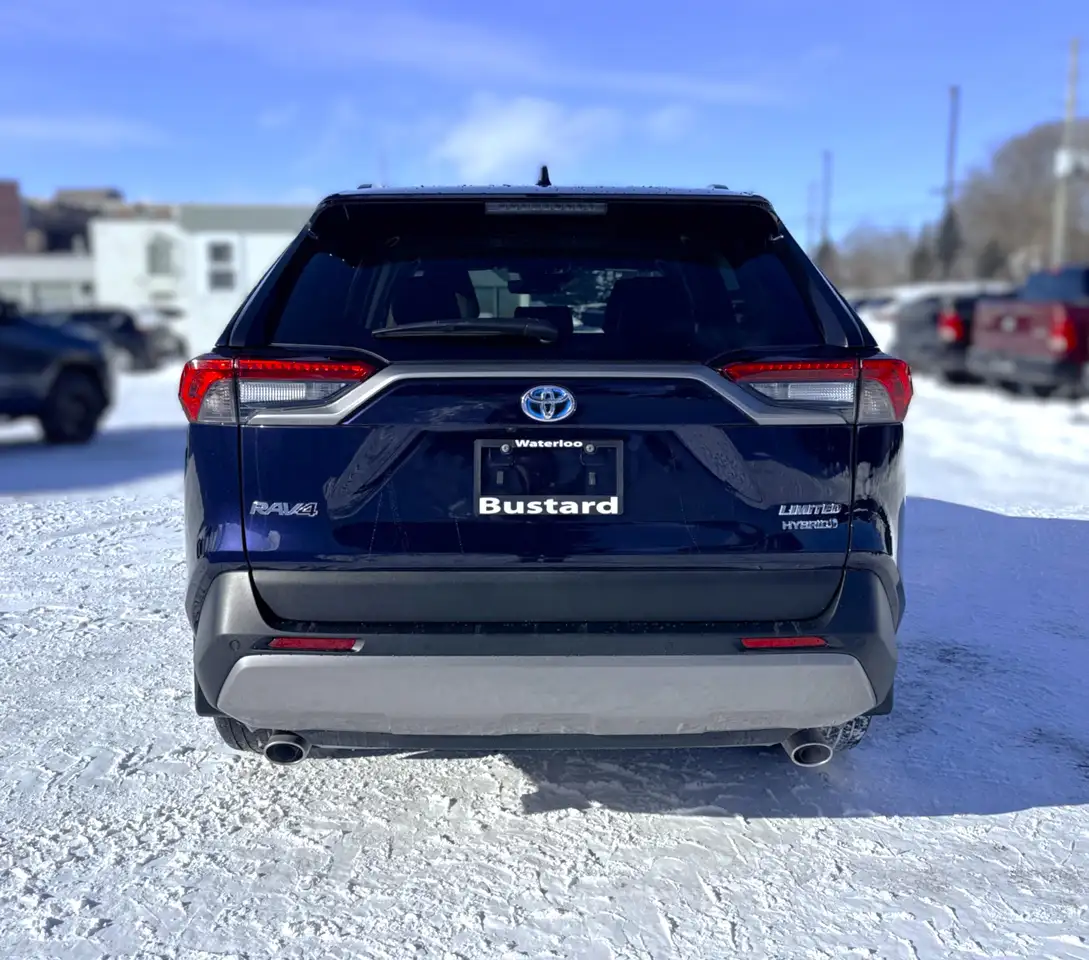 Toyota RAV 4 снимка Toyota RAV 4