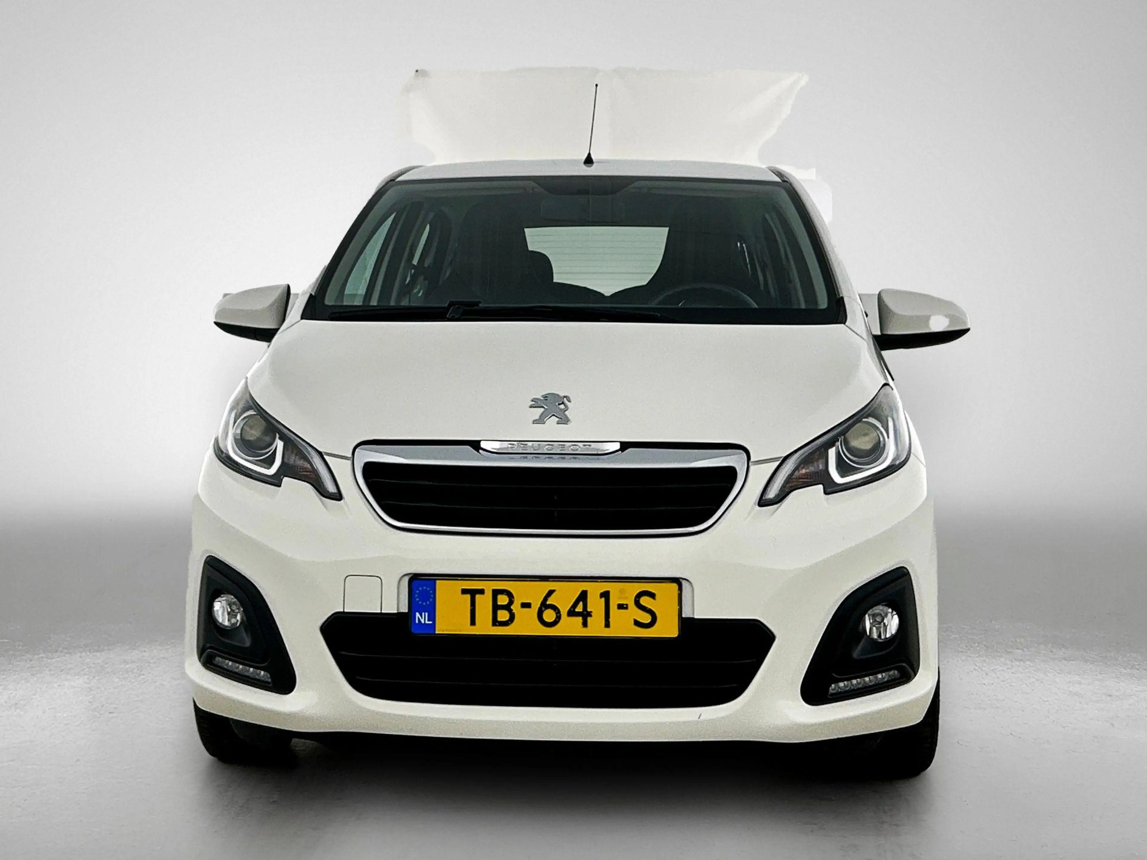 Peugeot 108 1.0 e-VTi Active TOP! — photo 5