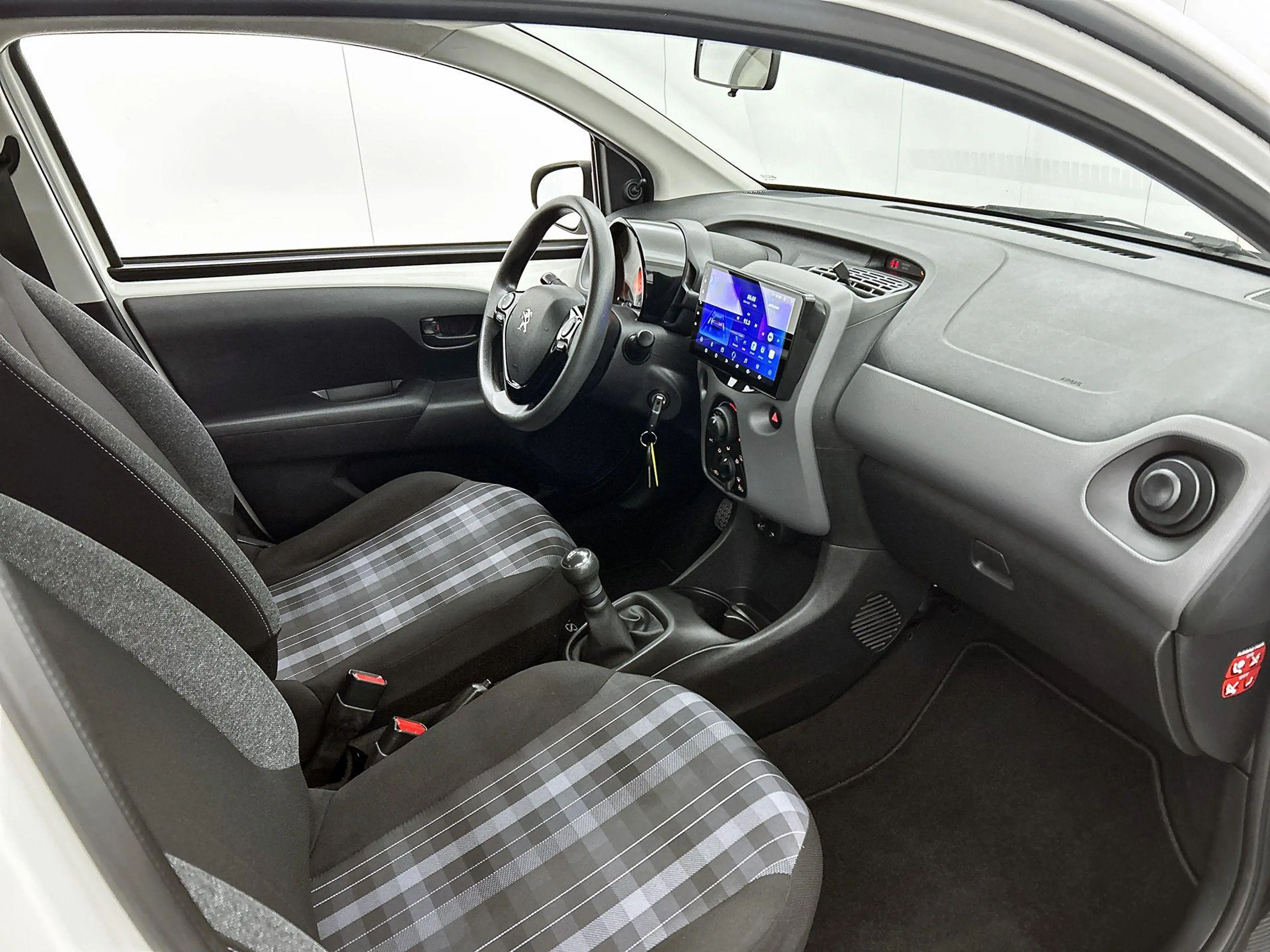 Peugeot 108 1.0 e-VTi Active TOP! — photo 9