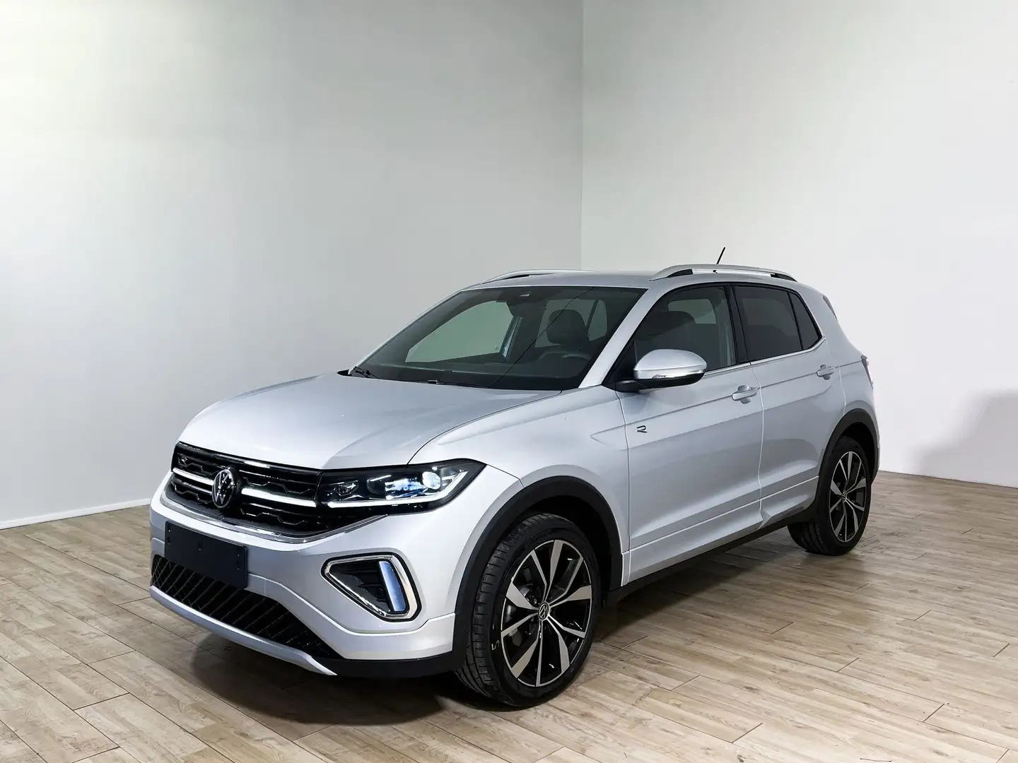 Volkswagen T-Cross 1.0 TSI 115 CV R-Line Plus Argento - 1
