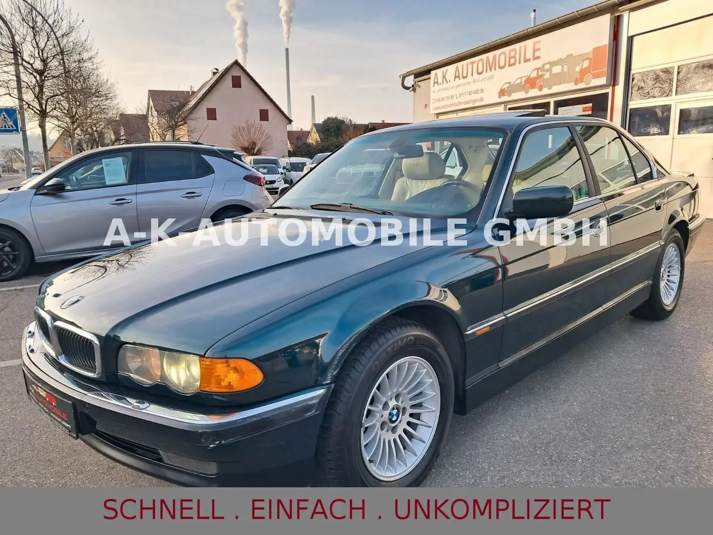 BMW 728 i A *KLIMAAUT*LEDER*AUTOMATIK*XENON* Grün - 1