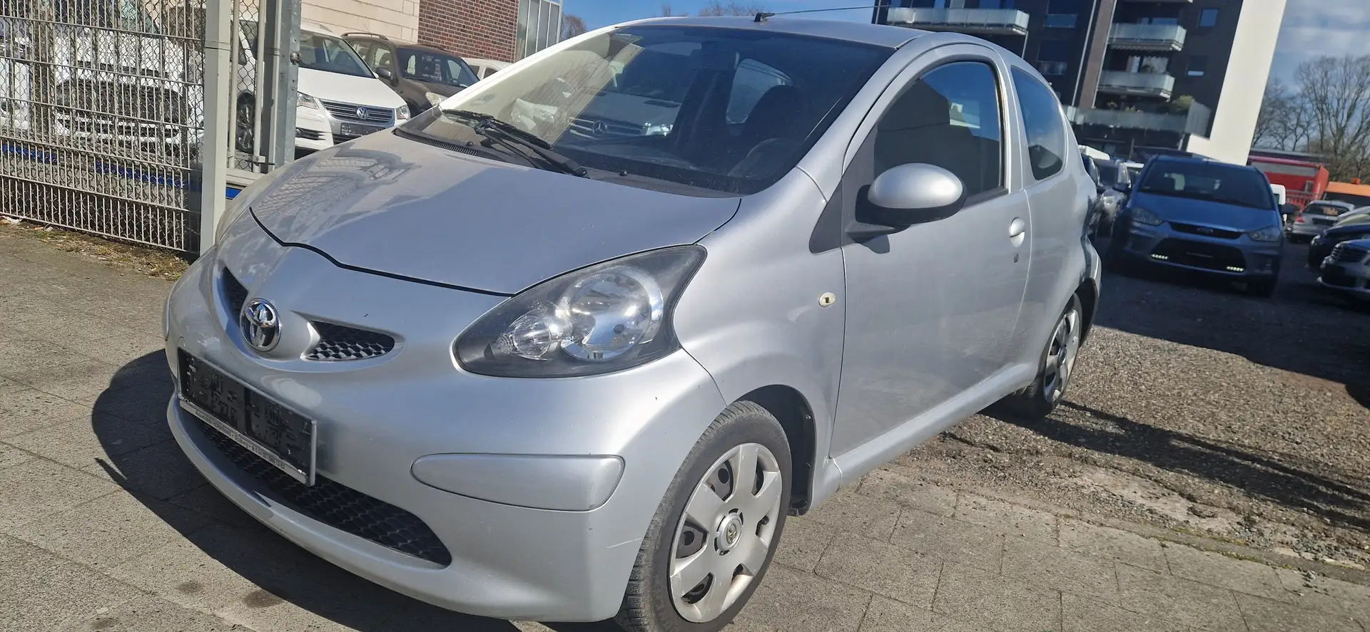 Toyota Aygo City Ezüst - 1