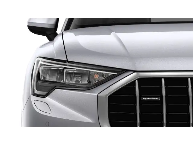 Audi Q3 view 2