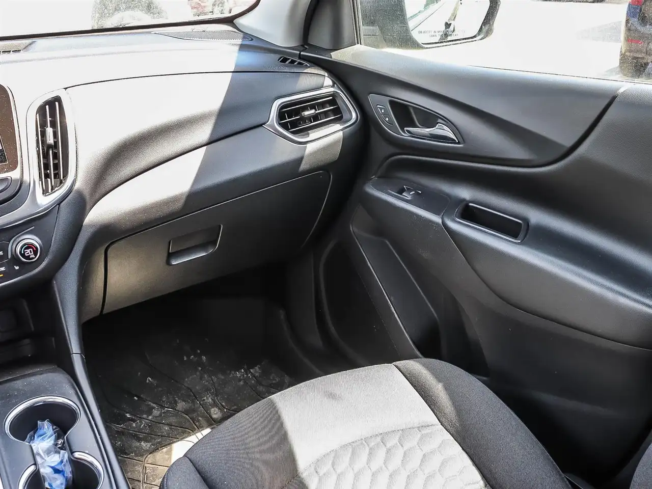 Chevrolet Equinox снимка Chevrolet Equinox