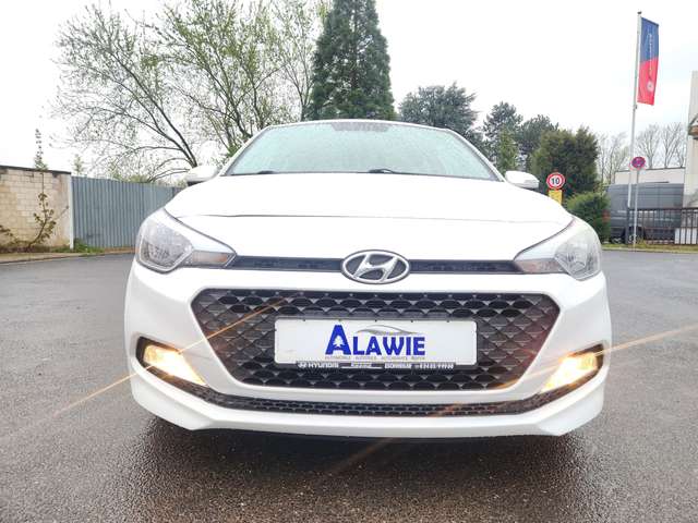 Hyundai i20 1,2 Active Klima Wartung & HU NEU! Garantie