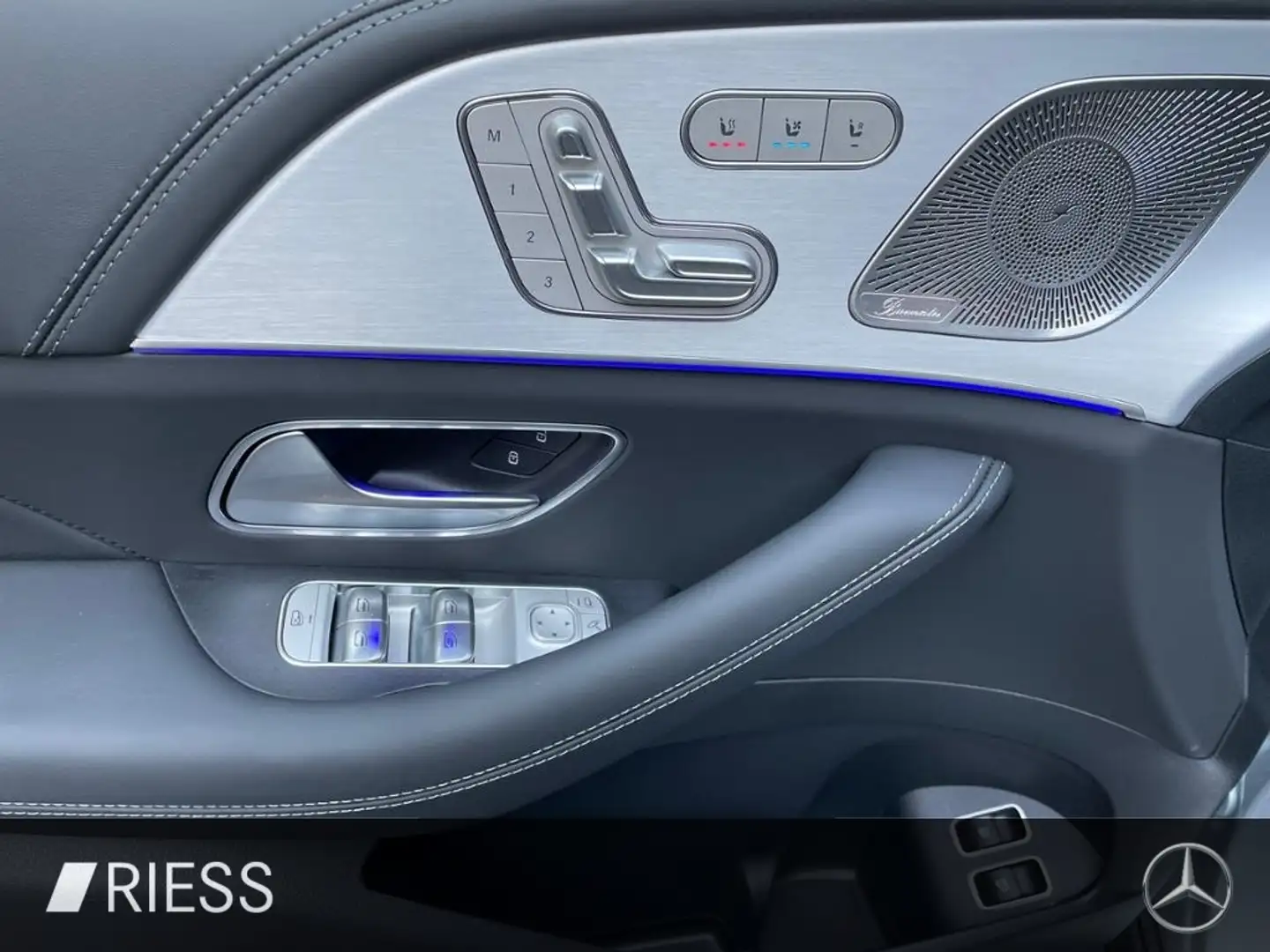 Mercedes-Benz GLE 53 AMG HYBRID 4M+ AHK+PANO+MULTIBEAM+360+HUD Argento - 2